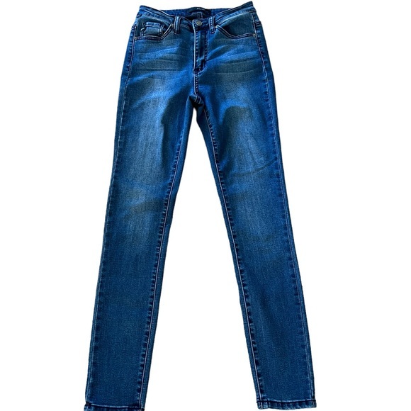 Kancan Skinny leg jeans style #KC6009DH medium blue wash, 5 pockets. 9.5” rise. - Picture 1 of 10